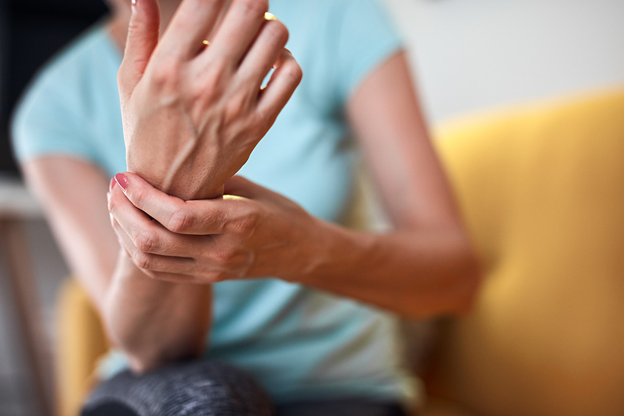 Ache Awareness: What Does Arthritis Feel Like?